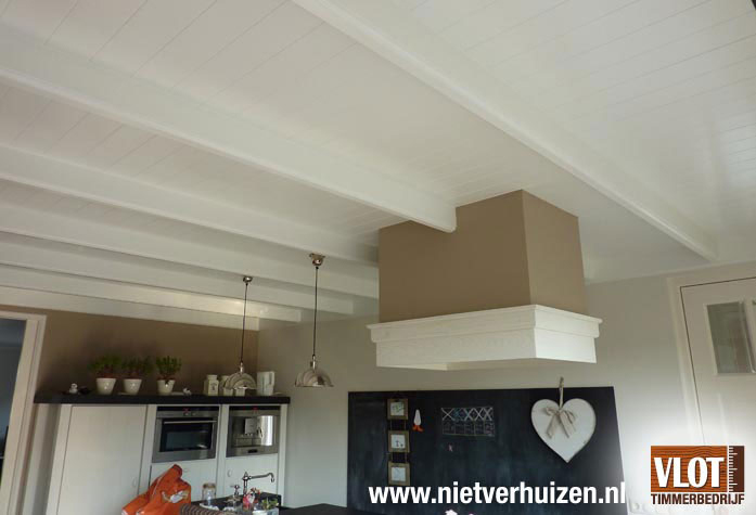 houten plafond keuken